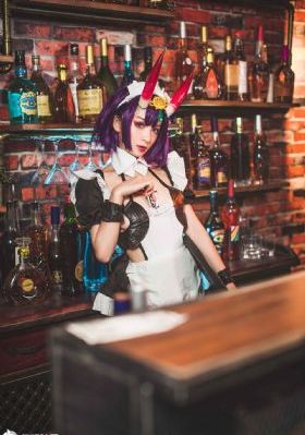 魔女最后和那个客人一起_1080P全集免费观看